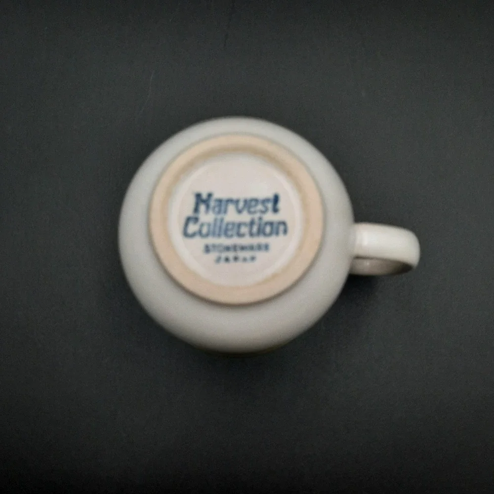Vintage Harvest Collection Stoneware Teacup – Green‎ Rim, Japan